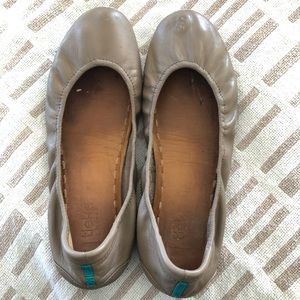 Tieks by Gavrieli Classic Taupe Size 10